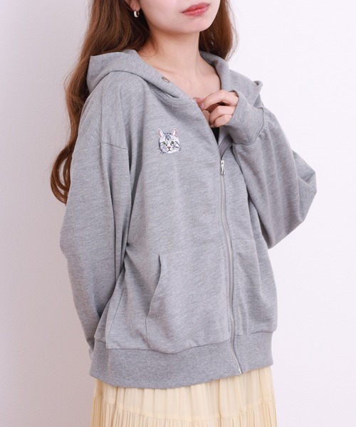 FUNALIVE(ファンアライブ)の「刺繍入りZIPパーカー(パーカー・レディース・ネイビー/キナリ/杢グレー・L/M)」の2枚目の写真
