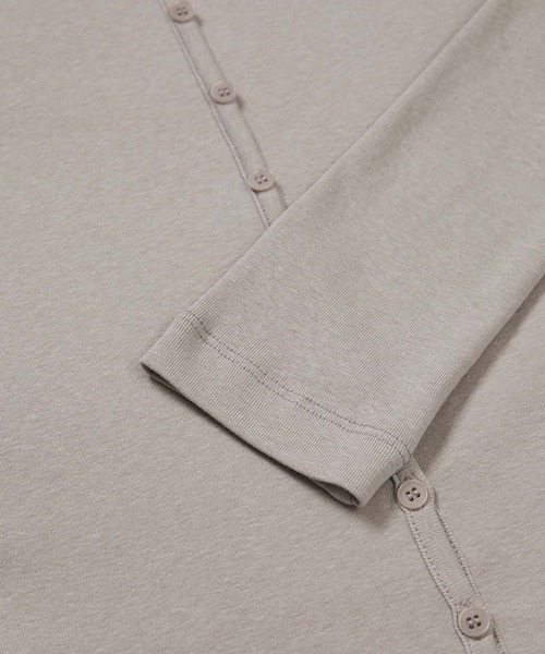 LCDC TM（エルシーディーシーティーエム）の「TWO-WAY BUTTON-UP TOP（Tシャツ/カットソー・レディース・Black/Beige・S/M）」の14枚目の写真