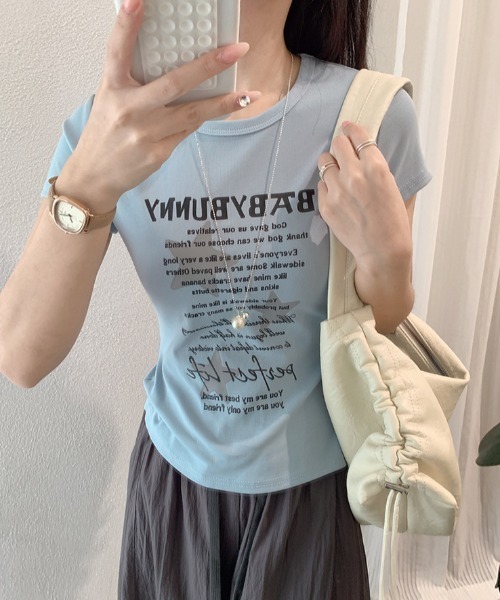 SHEPP(シープ)の「スターモチーフフロント英字ロゴプリント コンパクト半袖Tシャツ【6色展開】(Tシャツ/カットソー・レディース・サックスブルー/ピンク/イエロー/ダークグレー/ホワイト/ブラック・F)」の13枚目の写真