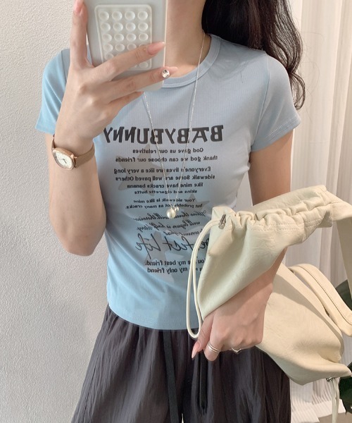 SHEPP(シープ)の「スターモチーフフロント英字ロゴプリント コンパクト半袖Tシャツ【6色展開】(Tシャツ/カットソー・レディース・サックスブルー/ピンク/イエロー/ダークグレー/ホワイト/ブラック・F)」の14枚目の写真