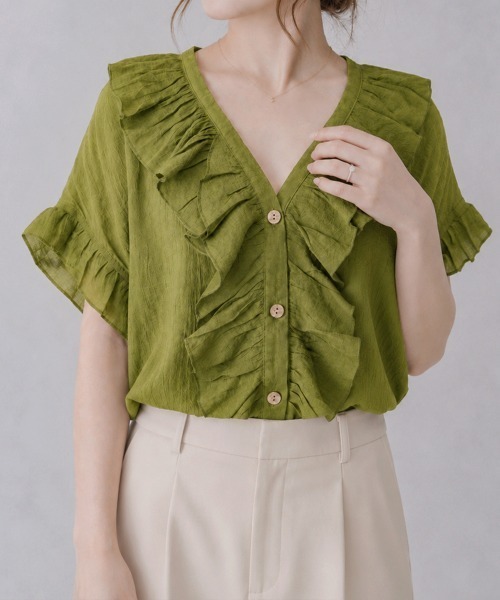 Miniministore(ミニミニストア)の「ラッフルフリルブラウスVネックトップス夏(シャツ/ブラウス・レディース・モスグリーン/ロイヤルブルー/インディゴブルー/ブラウン/ブラック・FREE)」の3枚目の写真