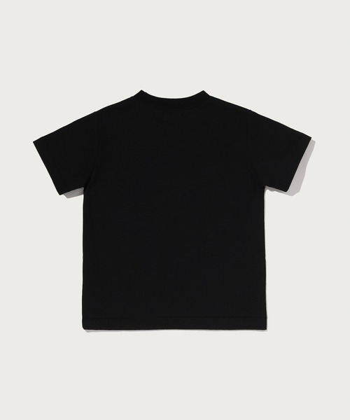 A BATHING APE(アベイシングエイプ)の「MILO ON APE HEAD TEE(Tシャツ/カットソー・キッズ・ホワイト/ブラック/ピンク・140/90/100)」の5枚目の写真
