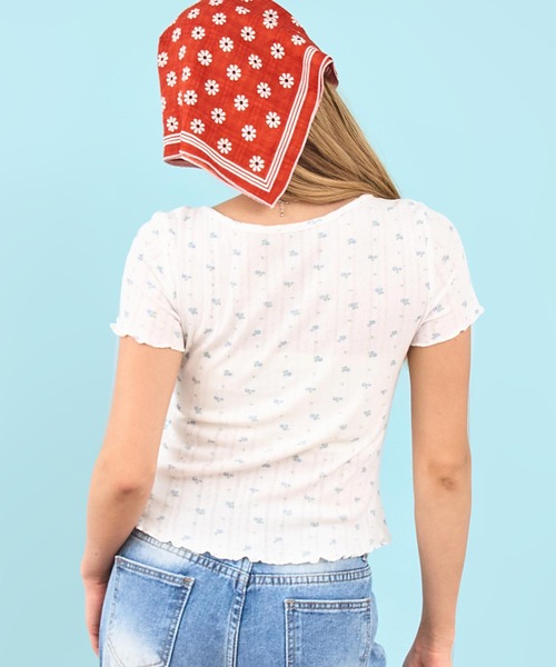 anap mimpi(アナップミンピ)の「小花柄 ヘンリーネック Tシャツ(Tシャツ/カットソー・レディース・ホワイト/グレー/ブルー・F)」の13枚目の写真