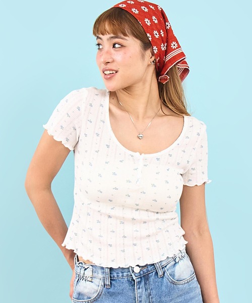 anap mimpi(アナップミンピ)の「小花柄 ヘンリーネック Tシャツ(Tシャツ/カットソー・レディース・ホワイト/グレー/ブルー・F)」の11枚目の写真