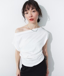 オフショルサイドギャザーTEE