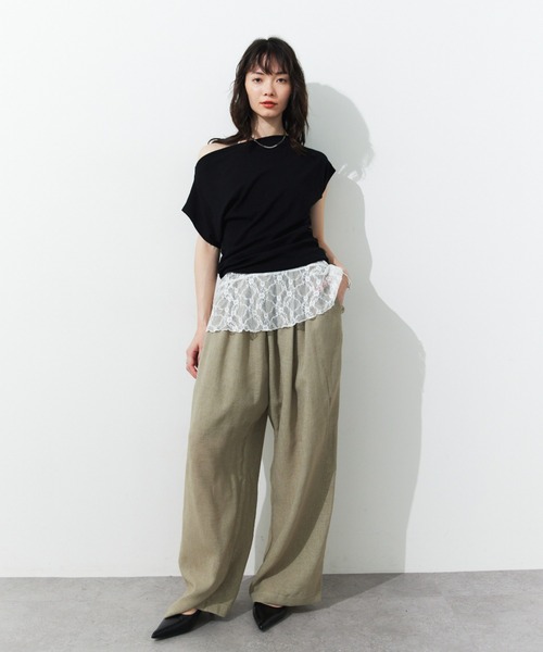 HANNE(アン)の「オフショルサイドギャザーTEE(Tシャツ/カットソー・レディース・ホワイト/ホワイト×ブラック/ブラック・FREE)」の7枚目の写真