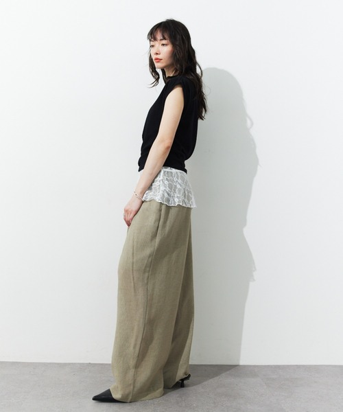 HANNE(アン)の「オフショルサイドギャザーTEE(Tシャツ/カットソー・レディース・ホワイト/ホワイト×ブラック/ブラック・FREE)」の8枚目の写真