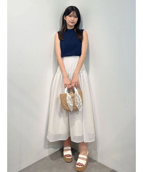 MERCURYDUO(マーキュリーデュオ)の「ノースリニットドッキングワンピース(ワンピース・レディース・オフホワイト/ブラック・FREE)」の13枚目の写真
