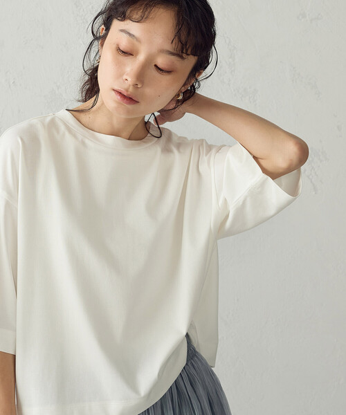 COMME CA ISM(コムサイズム)の「【接触冷感】ビッグボックスシルエットTシャツ(Tシャツ/カットソー・レディース・ブラック/ホワイト・LARGE/MEDIUM)」の2枚目の写真