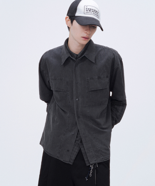 MISEKISEOUL MEN(ミセキソウルメンズ)の「Dyed stripe shirt CHARCOAL(シャツ/ブラウス・メンズ・その他・2)」の1枚目の写真