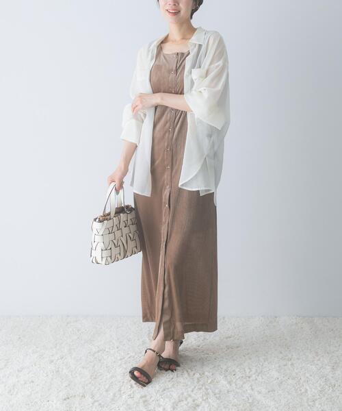 URBAN RESEARCH ROSSO WOMEN（アーバンリサーチ　ロッソ）の「シアーベロアスクエアネックワンピース（ワンピース・レディース・ネイビー/ブラウン・38/36）」の2枚目の写真