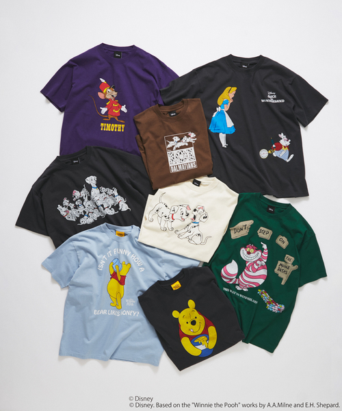 Disney(ディズニー)の「Disney / ディズニー キャラクター Tシャツ(Tシャツ/カットソー・メンズ・ブラック/パープル/ブラウン/グリーン/アイボリー/ブラックミックス/ブラック系その他/ブルー系その他・SMALL/MEDIUM/LARGE)」の9枚目の写真