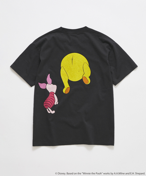 Disney(ディズニー)の「Disney / ディズニー キャラクター Tシャツ(Tシャツ/カットソー・メンズ・ブラック/パープル/ブラウン/グリーン/アイボリー/ブラックミックス/ブラック系その他/ブルー系その他・SMALL/MEDIUM/LARGE)」の11枚目の写真