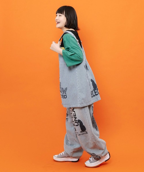 ScoLar(スカラー)の「ScoLar(スカラー) ロゴ半ラバープリント デニムorヒッコリー2wayベスト(ベスト・レディース・ブルー系その他/ブルー/ブラック・MEDIUM)」の5枚目の写真
