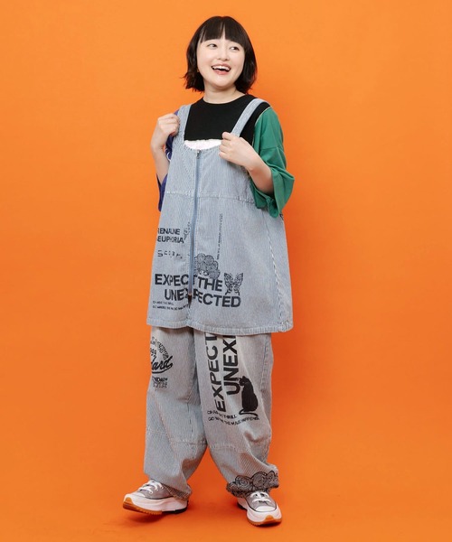 ScoLar(スカラー)の「ScoLar(スカラー) ロゴ半ラバープリント デニムorヒッコリー2wayベスト(ベスト・レディース・ブルー系その他/ブルー/ブラック・MEDIUM)」の4枚目の写真