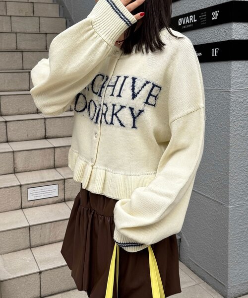 CIAOPANIC(チャオパニック)の「シャギー配色ロゴフリルニットカーディガン(カーディガン/ボレロ・レディース・ミント/グリーン/サックスブルー/ネイビー/アイボリー/ピンク/グレー/ブラウン/ホワイト/イエロー/バーガンディー・ONE SIZE)」の14枚目の写真