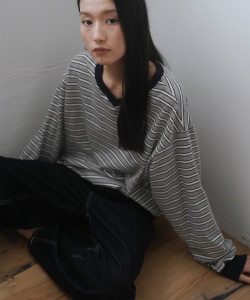 HEEARI（ヒアリー）の「ロビンストライプVネックスウェット_グレー（スウェット・レディース・その他・FREE）」の5枚目の写真