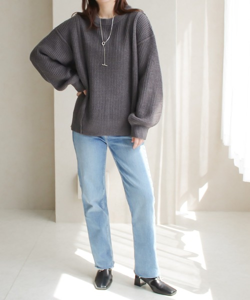 NYLAUS(ナイラス)の「【SG】ワッフルニット トップス プルオーバー(ニット/セーター・レディース・アイボリー/チャコールグレー・FREE)」の6枚目の写真