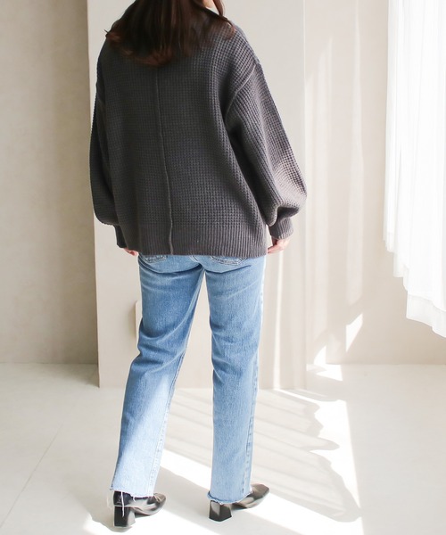 NYLAUS(ナイラス)の「【SG】ワッフルニット トップス プルオーバー(ニット/セーター・レディース・アイボリー/チャコールグレー・FREE)」の8枚目の写真
