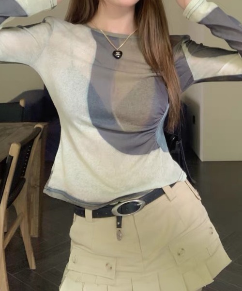 ampm(エーエムピーエム)の「アブストラクト柄シアー ロングスリーブトップス(Tシャツ/カットソー・レディース・ブラウン・FREE)」の13枚目の写真