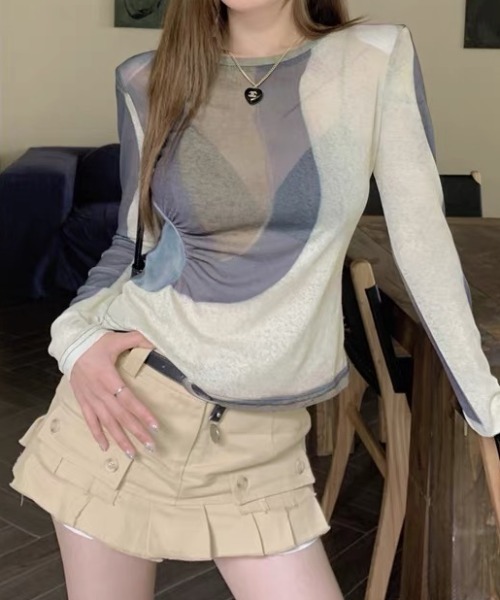 ampm(エーエムピーエム)の「アブストラクト柄シアー ロングスリーブトップス(Tシャツ/カットソー・レディース・ブラウン・FREE)」の15枚目の写真