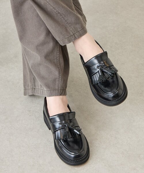 BEARDSLEY(ビアズリー)の「タッセルローファー(ローファー・レディース・ブラウン/ブラック・23cm/24.5cm/23.5cm/22.5cm/24cm)」の4枚目の写真