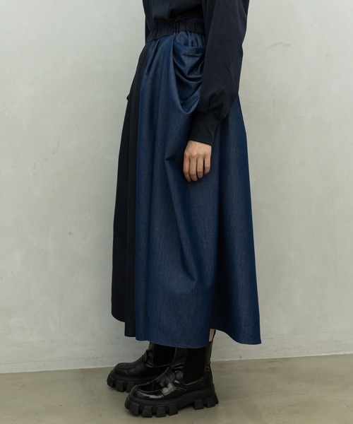 MARECHAL TERRE(マルシャルテル)の「デニム切替えデザインスカート(スカート・レディース・カーキ/ネイビー/ブラック/グレー・MEDIUM)」の5枚目の写真