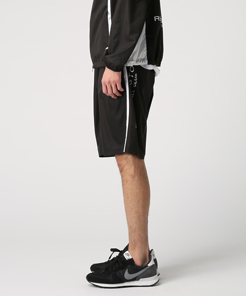 F.C.Real Bristol（エフシーレアルブリストル）の「PACKABLE PRACTICE SHORTS（その他パンツ・メンズ・ブラック/ホワイト・MEDIUM/SMALL/LARGE/X-LARGE）」の13枚目の写真