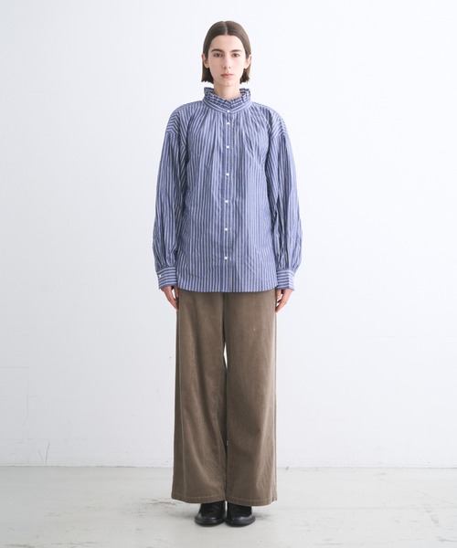 three dots(スリードッツ)の「ウォッシュドコットン ギャザーシャツ(シャツ/ブラウス・レディース・ブルー系その他2/チャコール/ブルー系その他/ホワイト・SMALL)」の8枚目の写真