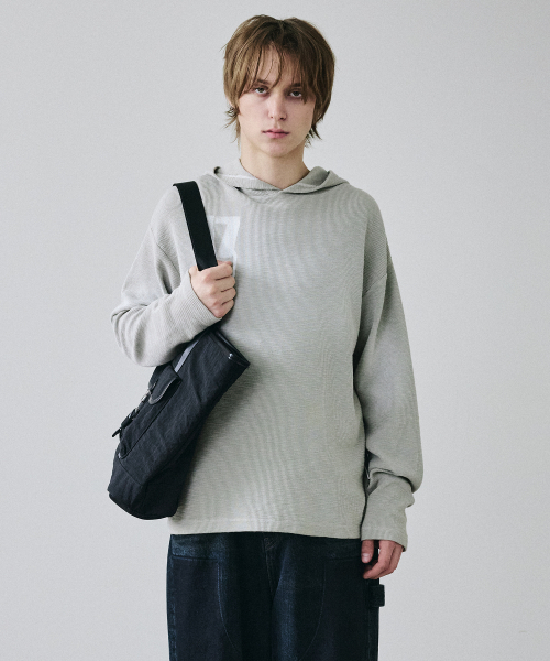 MAISON MINED(メゾンミネド)の「バックルトートバッグ(トートバッグ・メンズ・その他・FREE)」の2枚目の写真