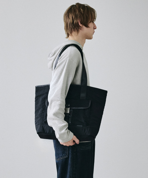 MAISON MINED(メゾンミネド)の「バックルトートバッグ(トートバッグ・メンズ・その他・FREE)」の3枚目の写真