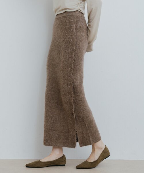 NUE(ヌエ)の「〈NUE〉サイドボタンニットスカート(スカート・レディース・チャコールグレー/モカ・SMALL/MEDIUM)」の2枚目の写真