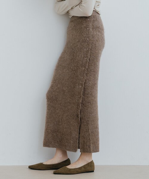 NUE(ヌエ)の「〈NUE〉サイドボタンニットスカート(スカート・レディース・チャコールグレー/モカ・SMALL/MEDIUM)」の16枚目の写真