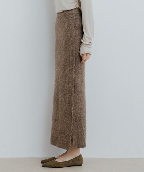 NUE(ヌエ)の「〈NUE〉サイドボタンニットスカート(スカート・レディース・チャコールグレー/モカ・SMALL/MEDIUM)」の13枚目の写真