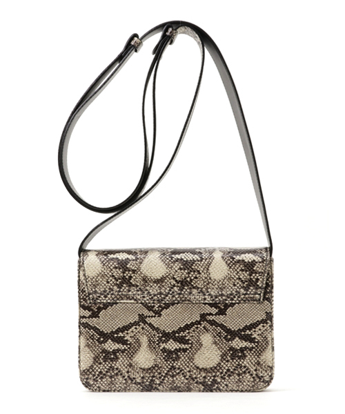 SLY（スライ）の「THICK SHOULDER BAG（ショルダーバッグ・レディース・マルチ/イエロー系その他・FREE）」の6枚目の写真