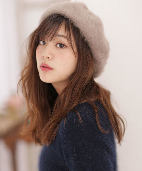 NANO universe（ナノユニバース）の「【CLASSY. 12月号掲載】 シャギーベレー（ハンチング/ベレー帽・レディース・グレイッシュベージュ/ネイビー/グレー/ホワイト・FREE）」の4枚目の写真