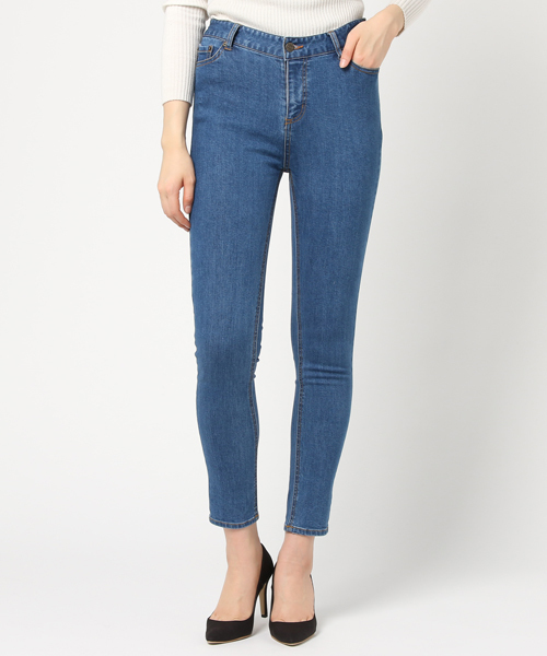 PUNYUS（プニュズ）の「スキニーパンツ（デニムパンツ・レディース・ブラック系その他/ライトインディゴブルー/インディゴブルー/ブルー系その他/ケミカルウォッシュ・3/1/2/4）」の4枚目の写真