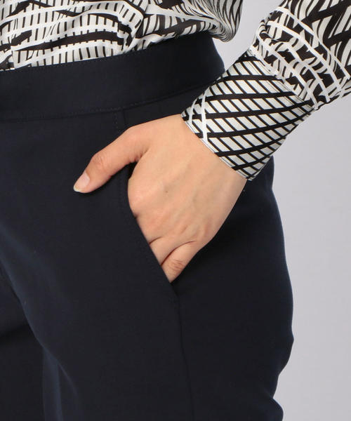 NARACAMICIE(ナラカミーチェ)の「【セットアップ対応】ポンチ9分丈テパードパンツ(その他パンツ・レディース・ブラック/グレー/ネイビー・MEDIUM/SMALL/LARGE)」の9枚目の写真