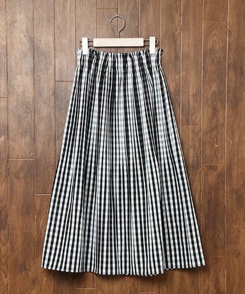 LBC（エルビーシー）の「消しプリーツロングスカート（スカート・レディース・ブラック/ベージュ・MEDIUM）」の9枚目の写真