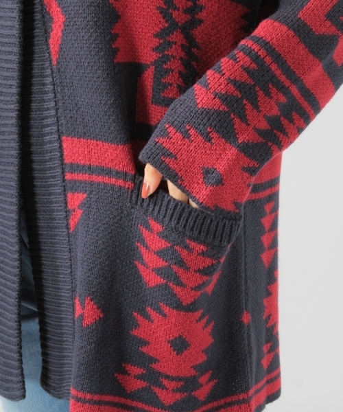 BAYFLOW(ベイフロー)の「フード付きジャガードカーディガン 18AW(カーディガン/ボレロ・レディース・ブラック/ベージュ/ネイビー・SMALL/MEDIUM)」の13枚目の写真