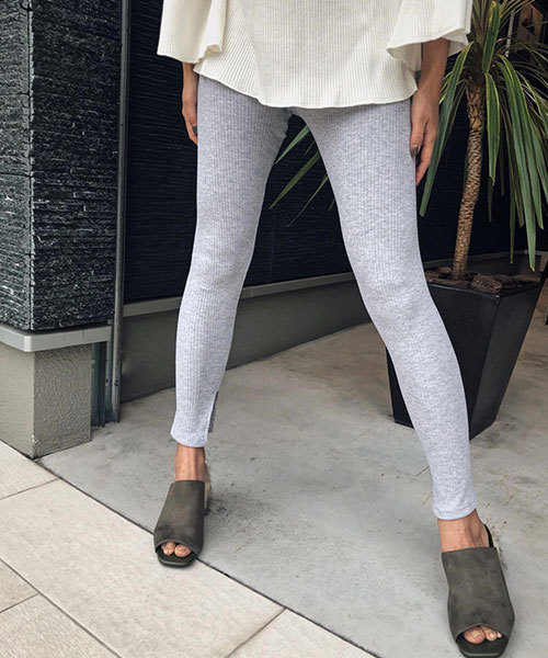 TRUNC（トランクエイティーエイト）の「Side Slit Leggings（レギンス/スパッツ・レディース・ライトグレー/チャコールグレー/ブラック・FREE）」の12枚目の写真