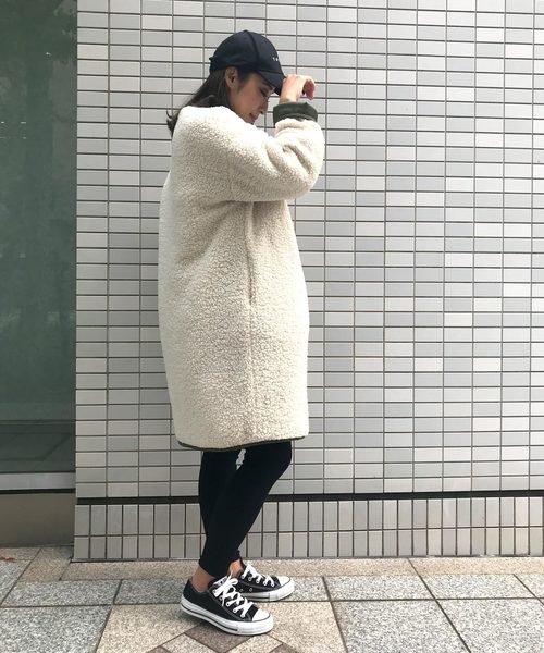 KOBE LETTUCE（コウベレタス）の「リバーシブルロングふわもこボアブルゾン（ブルゾン・レディース・カーキ/ベージュ/ブラック/アイボリー・FREE）」の8枚目の写真