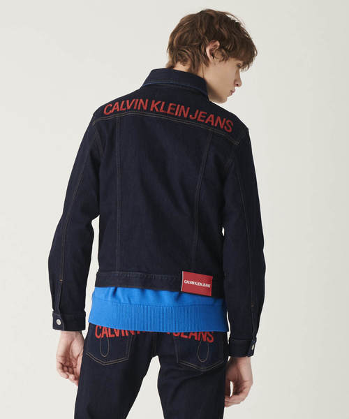 Calvin Klein Jeans(カルヴァンクラインジーンズ)の「デニム ジャケット(デニムジャケット・メンズ・ネイビー・S/M/L/XL)」の4枚目の写真