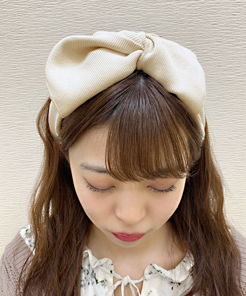 apres jour（アプレジュール）の「【apres jour×ARIAZ】BIGリボンリブターバン（ヘアバンド・レディース・ブラック/アイボリー/モカ/ダークブラウン・FREE）」の13枚目の写真