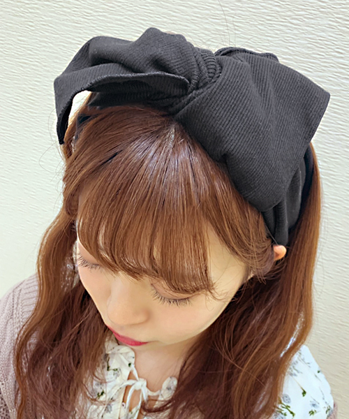 apres jour（アプレジュール）の「【apres jour×ARIAZ】BIGリボンリブターバン（ヘアバンド・レディース・ブラック/アイボリー/モカ/ダークブラウン・FREE）」の10枚目の写真