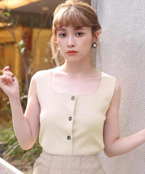 one after another NICE CLAUP（ワンアフターアナザーナイスクラップ）の「ボタンスクエアビスチェ（タンクトップ・レディース・ベージュ/ブラウン/ピンク/アイボリー・FREE）」の2枚目の写真