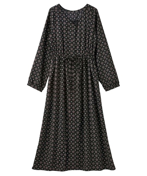 GeeRA(ジーラ)の「プリントロングワンピース(ワンピース・レディース・ネイビー/その他/ブラック・X-LARGE/SMALL/MEDIUM/LARGE)」の4枚目の写真
