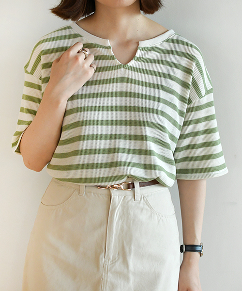 PairPair(ペアペア)の「ボーダー柄ワッフルキーネック5部袖Tシャツ(Tシャツ/カットソー・レディース・ブラック/ベージュ/ライトグリーン・FREE)」の19枚目の写真