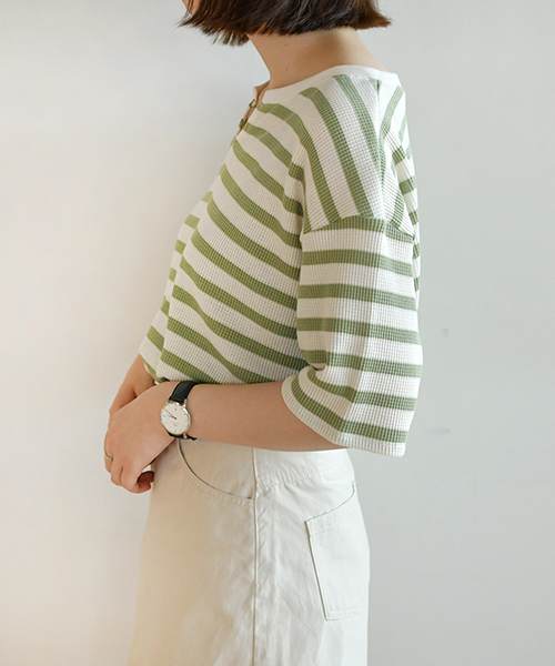 PairPair(ペアペア)の「ボーダー柄ワッフルキーネック5部袖Tシャツ(Tシャツ/カットソー・レディース・ブラック/ベージュ/ライトグリーン・FREE)」の20枚目の写真