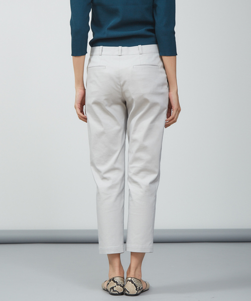 qualite（カリテ）の「クロップドストレッチスリムパンツ（その他パンツ・レディース・ライトグレー/ブラック/グリーン・40/38/36/34）」の6枚目の写真